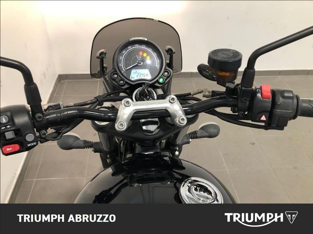 TRIUMPH Street Twin 900 